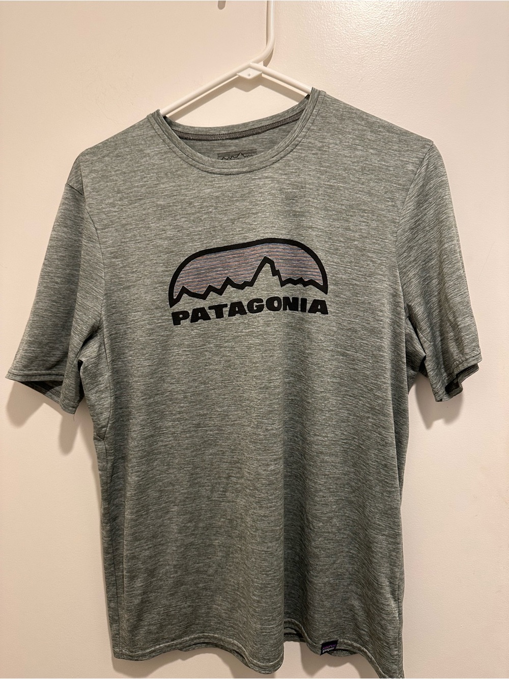 Patagonia Hombre Heather Gray Capilene Baselayer Logo Tee